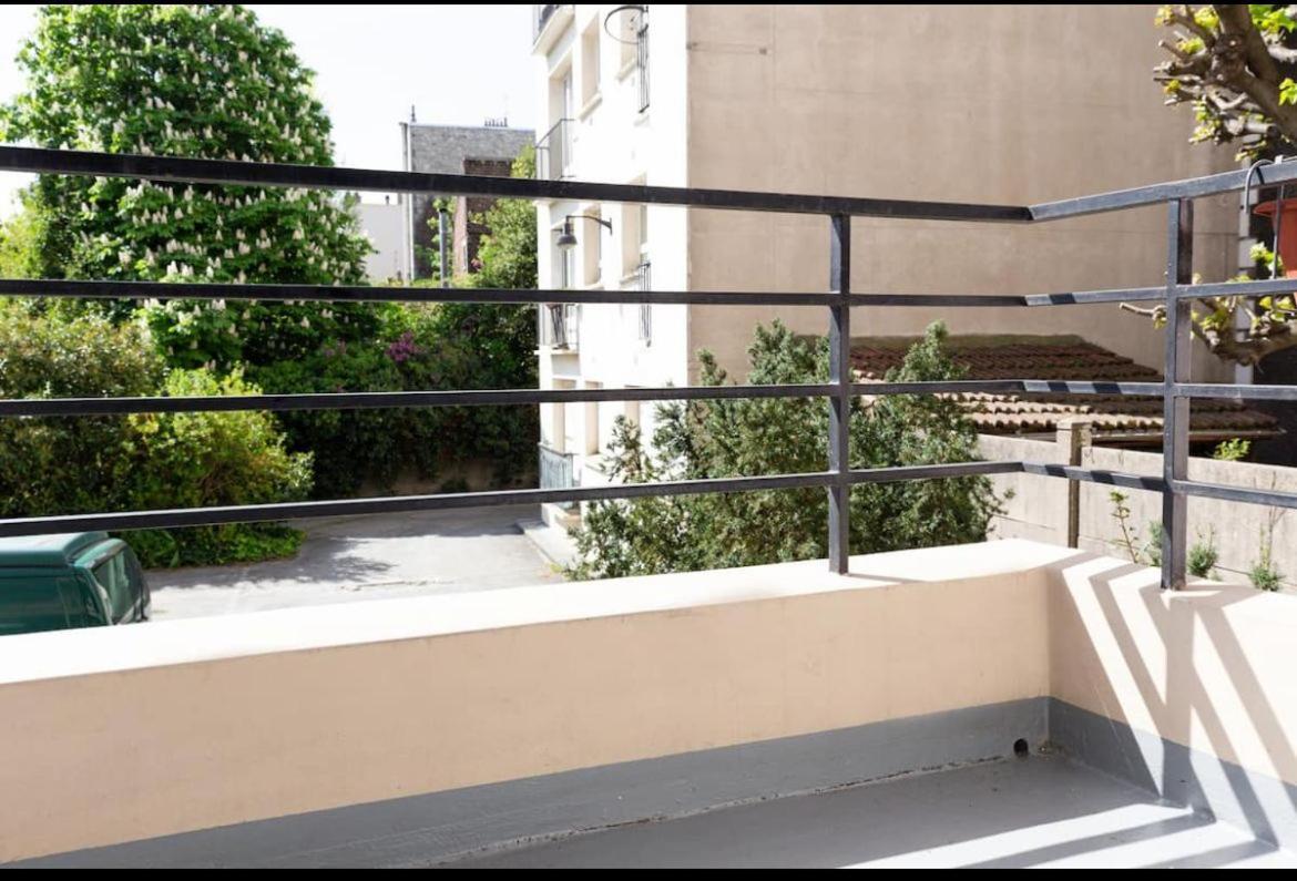 Superbe Studio Apartment A 2Mn De Paris Gentilly Exterior photo